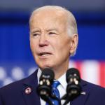 Biden firma la ley de presupuestos que evita un cierre de Gobierno