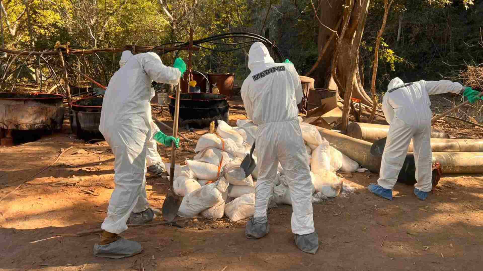 Semar neutraliza un laboratorio clandestino en Sinaloa